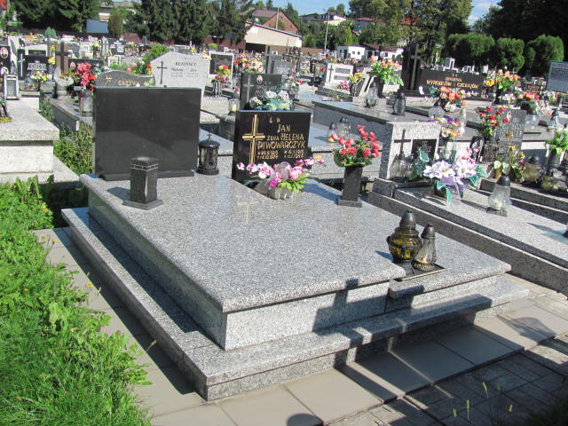 Grób Helena Piwowarczyk