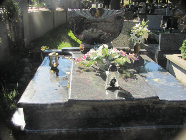 Grób Arkadiusz Turalski