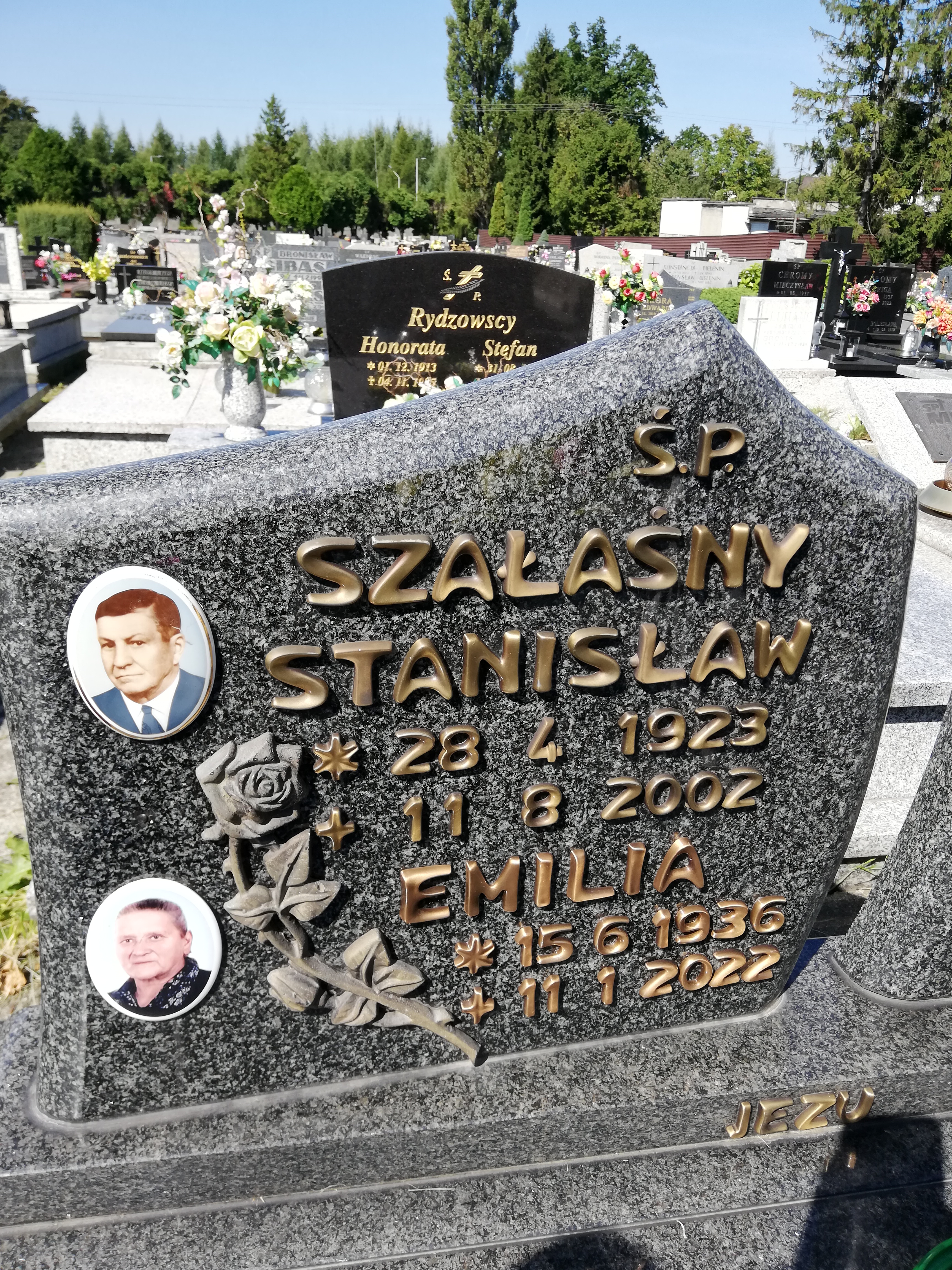 Grób Emilia Szałaśna 