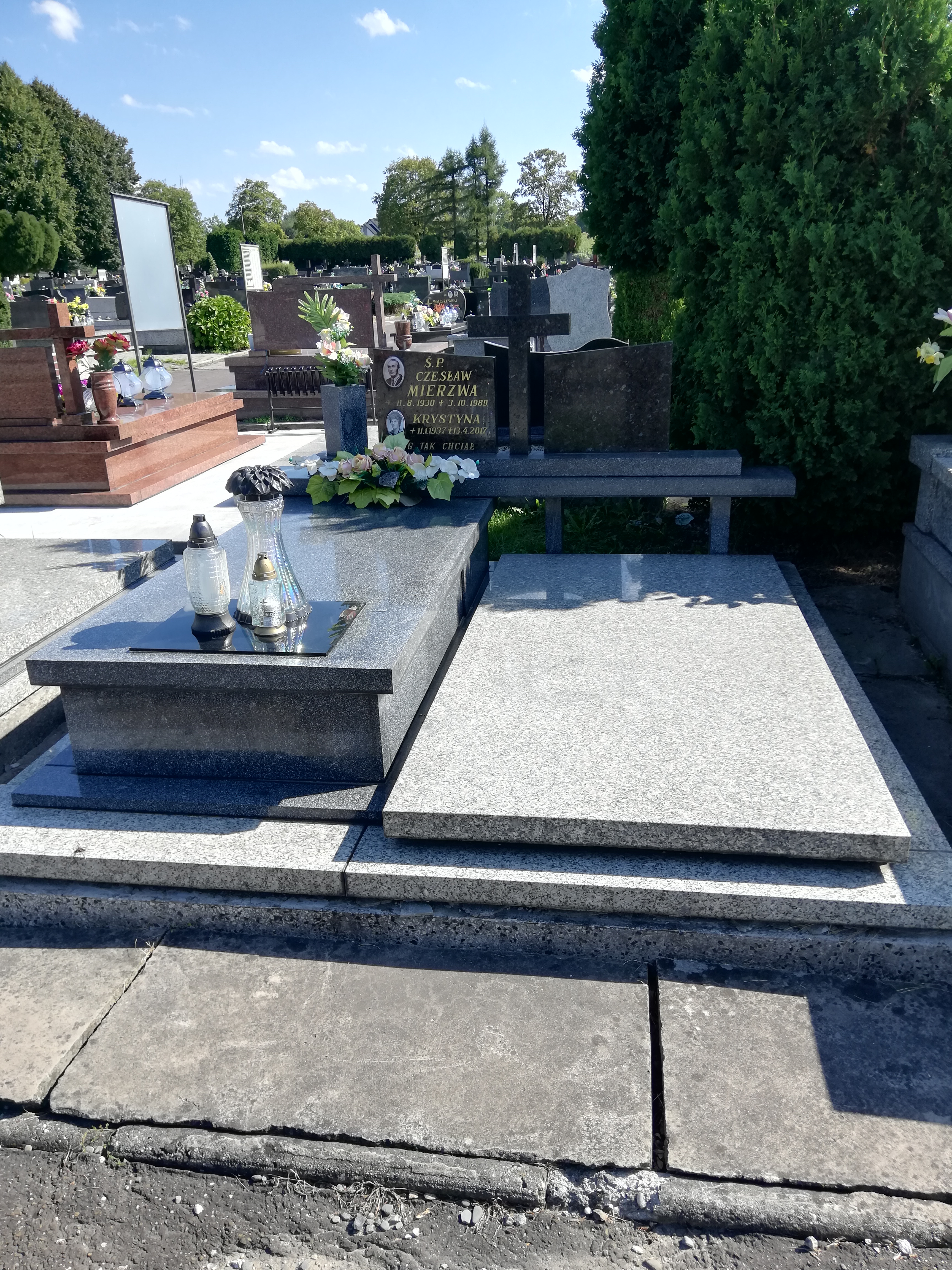 Grób Krystyna Mierzwa