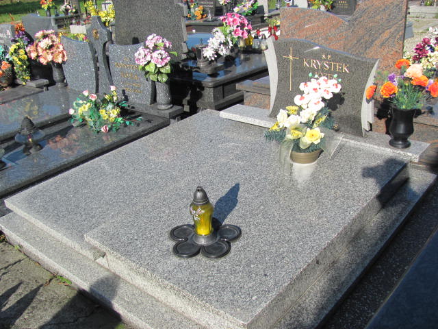 Grób Józef Krystek