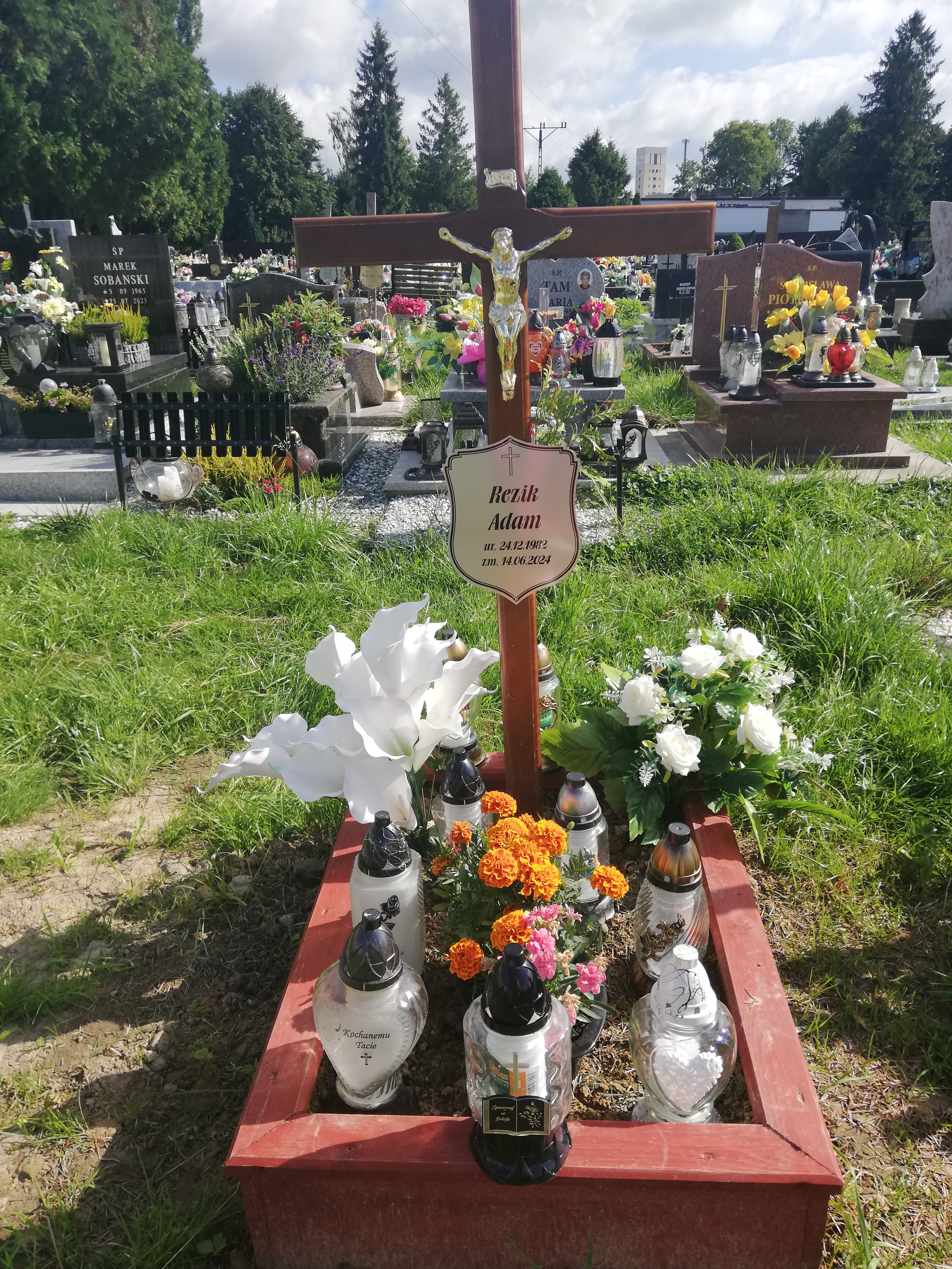 Grób Wiesław Rezik