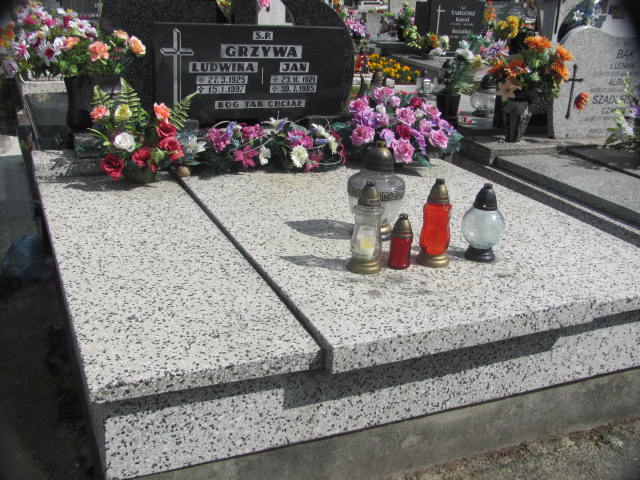 Grób Jan Grzywa