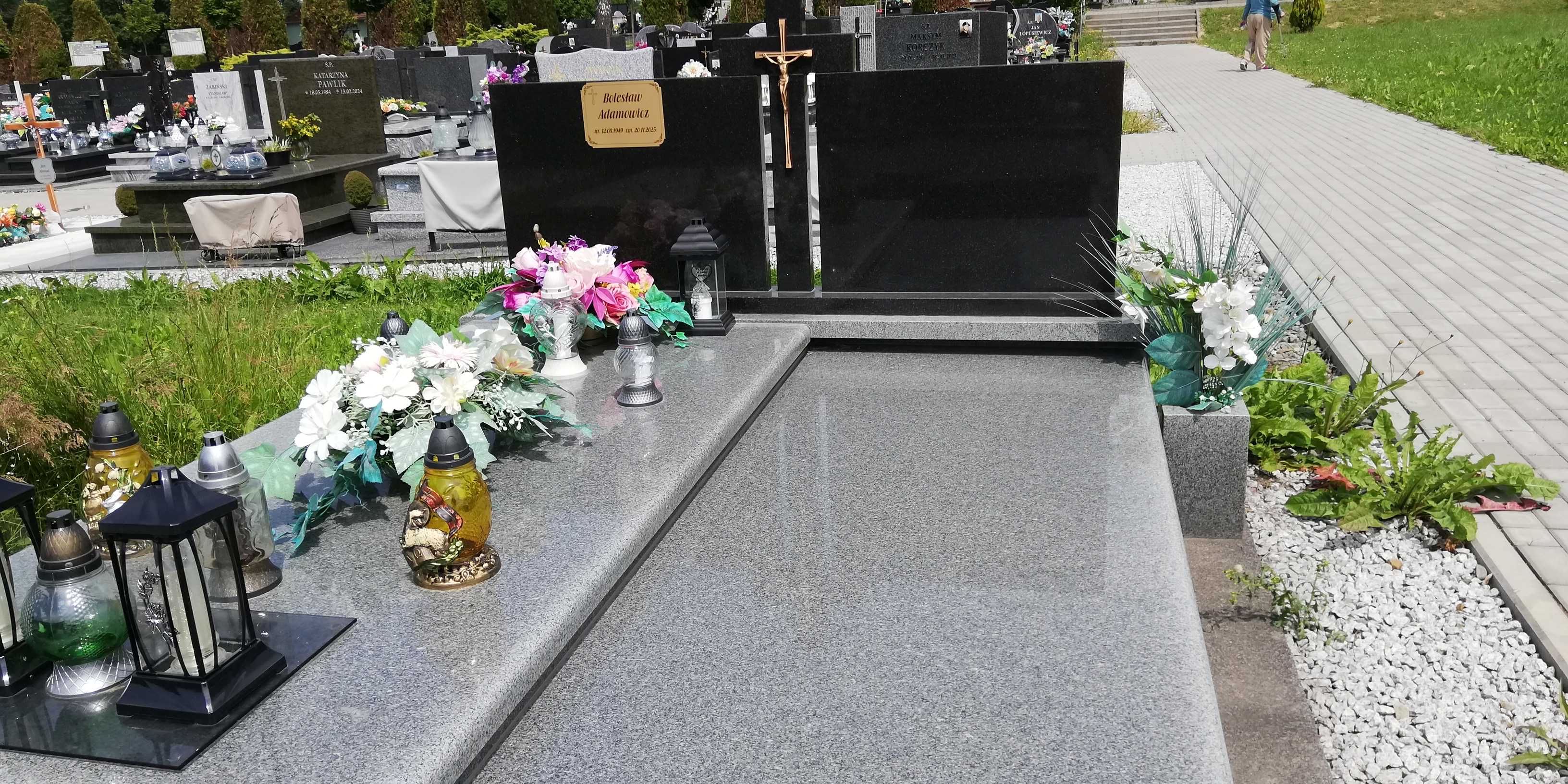 Grób Irena Adamowicz